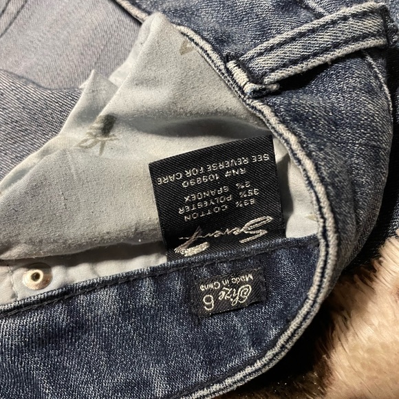 Seven7 women’s jeans - Picture 2 of 3
